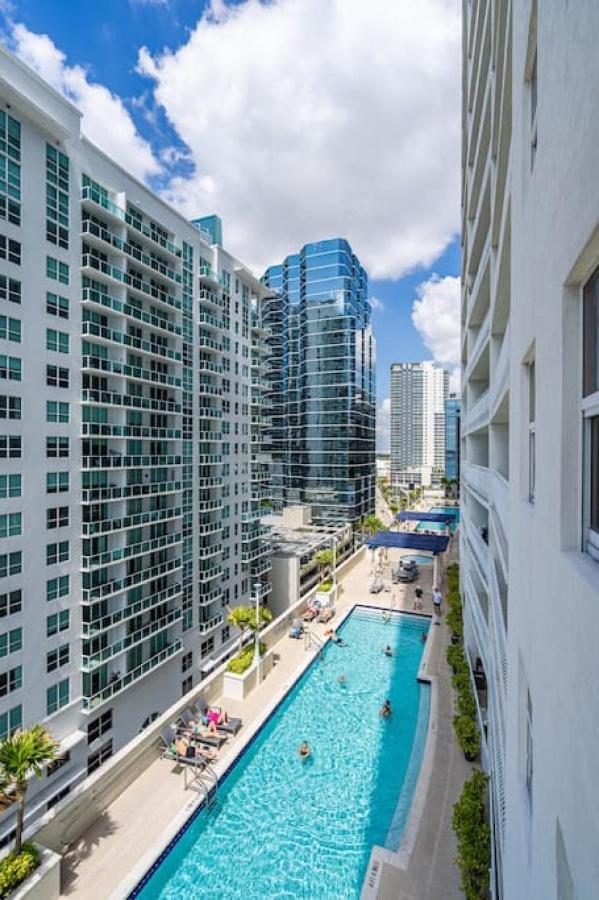 Miami Vice Oceanfront Sky Villa Exterior foto