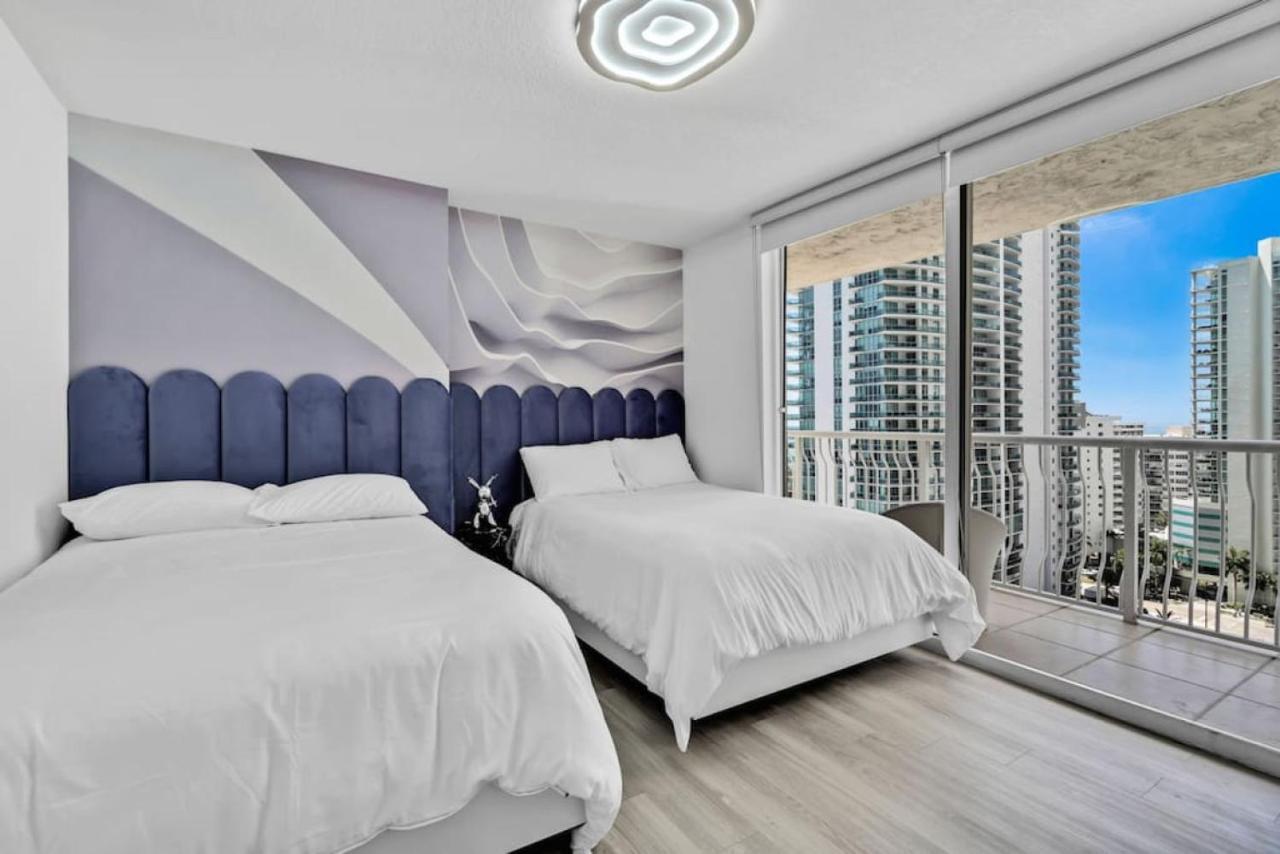 Miami Vice Oceanfront Sky Villa Exterior foto