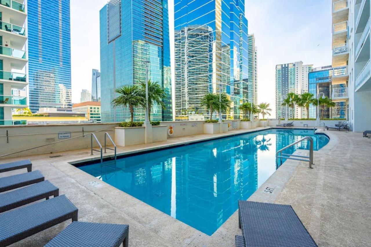 Miami Vice Oceanfront Sky Villa Exterior foto