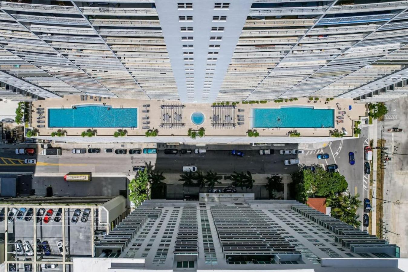 Miami Vice Oceanfront Sky Villa Exterior foto